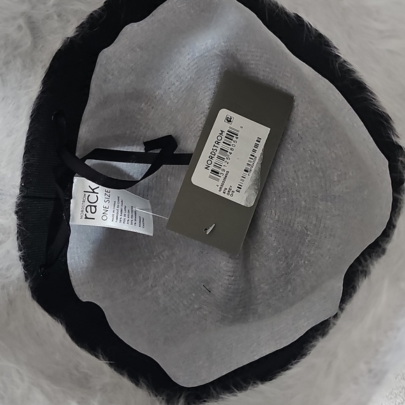 NWT Faux Fur Cloche Fuzzy Light Grey Adjustable Bucket Hat - Picture 6 of 9